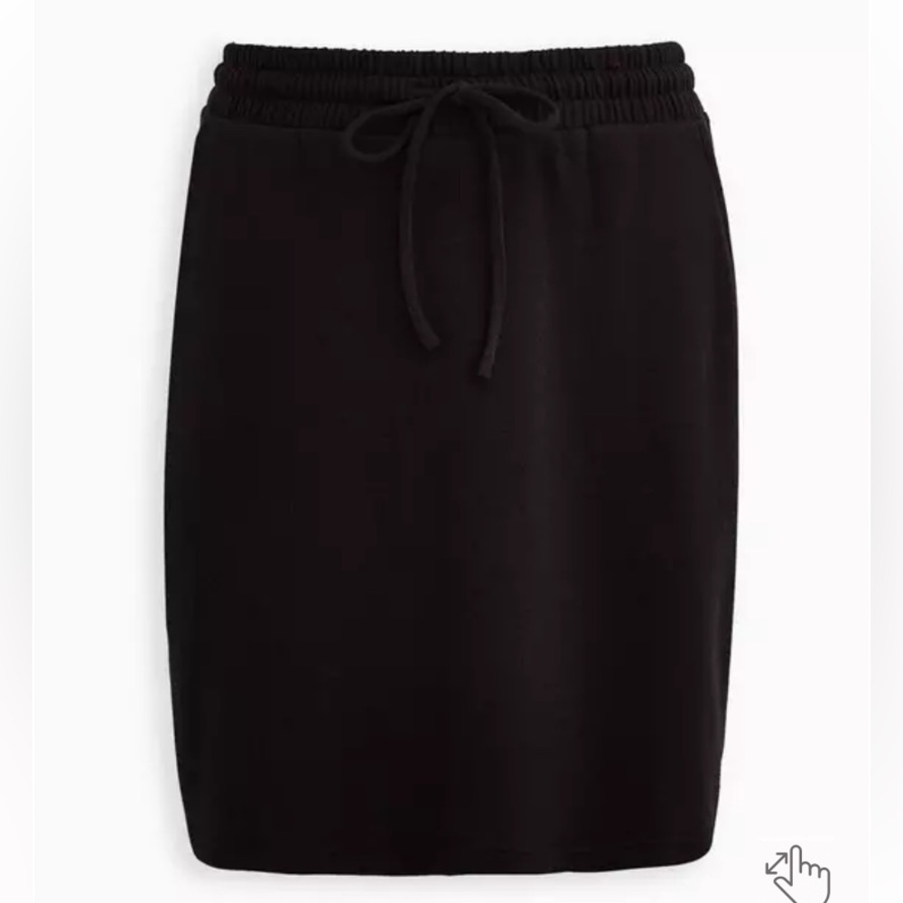 Torrid size 00x 10 M/L A-Line Mini Skirt - Fleece Black - Picture 5 of 9